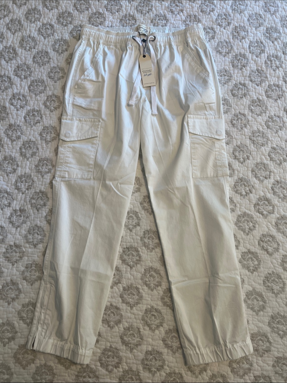 Sanctuary White Cargo Joggers with Utility Pockets